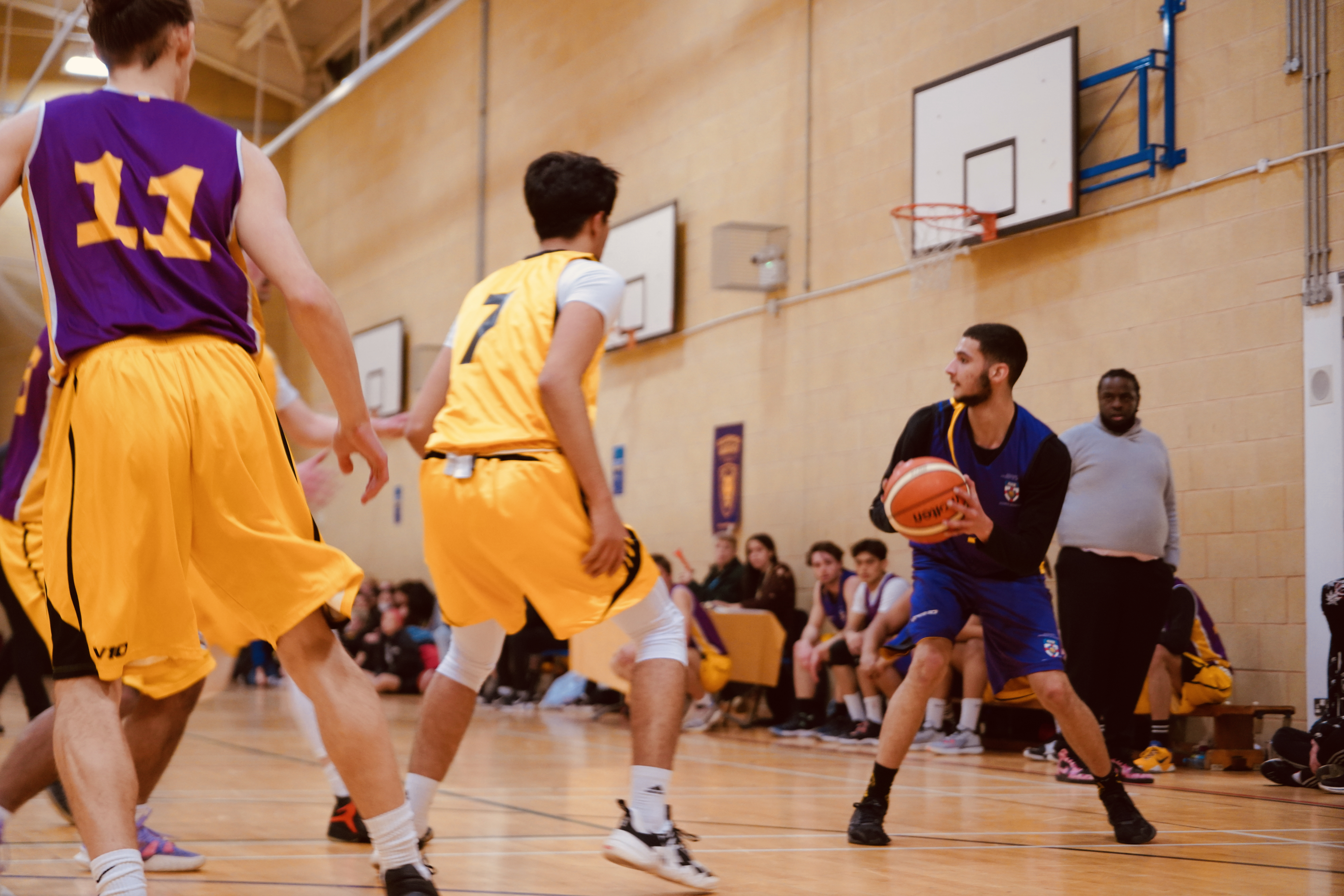 Whether you're looking for a part-time coaching job or a volunteer role... you will find some helpful information here.